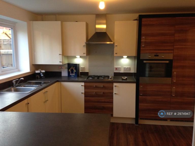 House Lowbrook Way in Chelmsley Wood