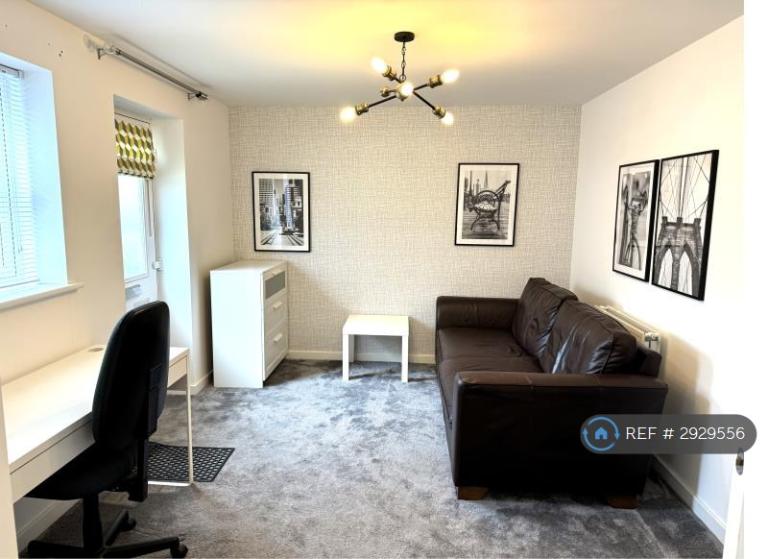 Flat Tanners Way in Birmingham