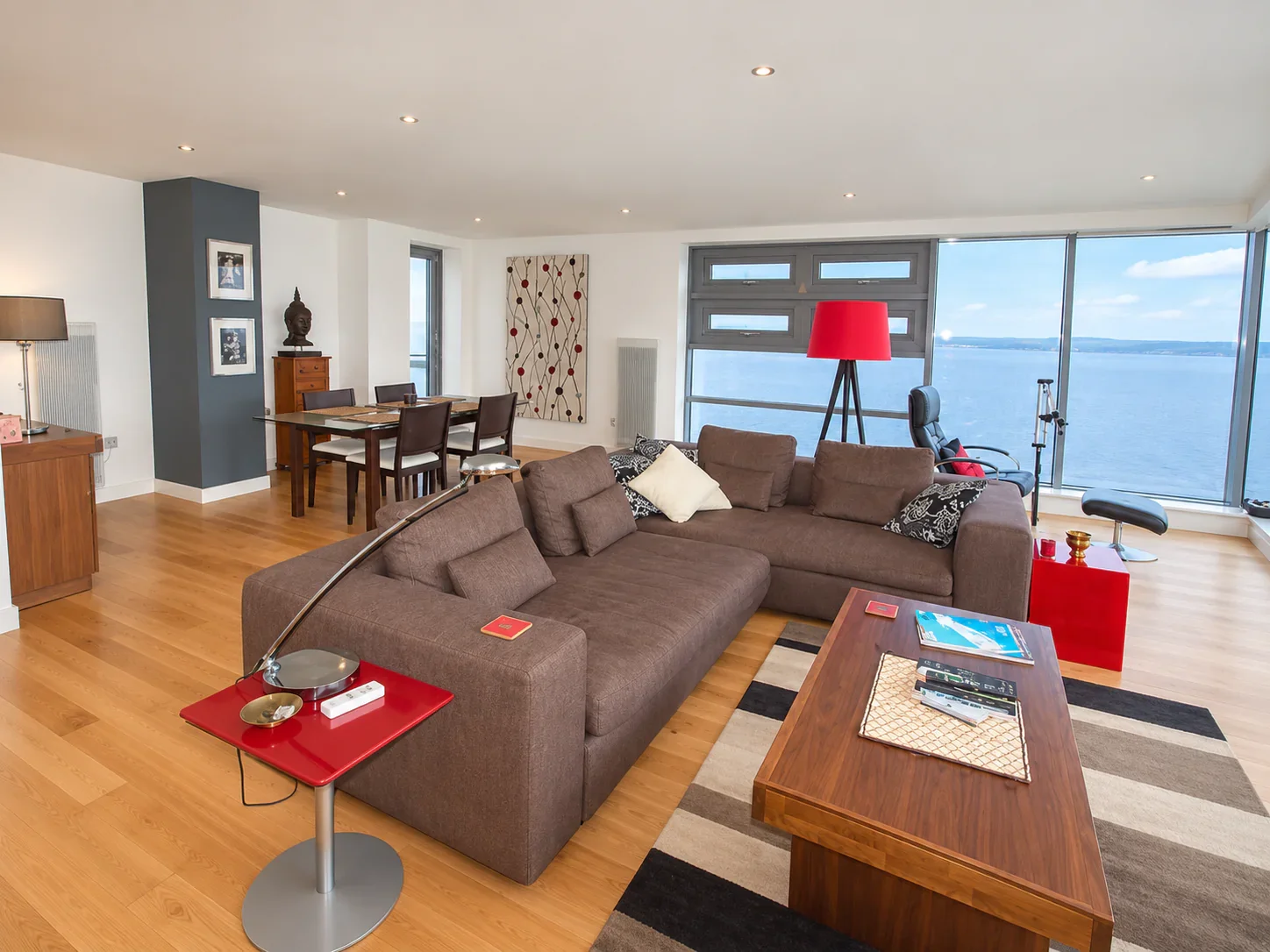 Flat Western Harbour View in City of Edinburgh