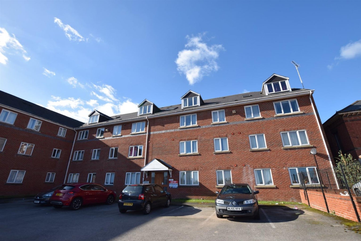 Flat Uttoxeter New Road in Derby