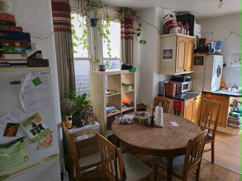 Room St. Margaret's Avenue in Greater London