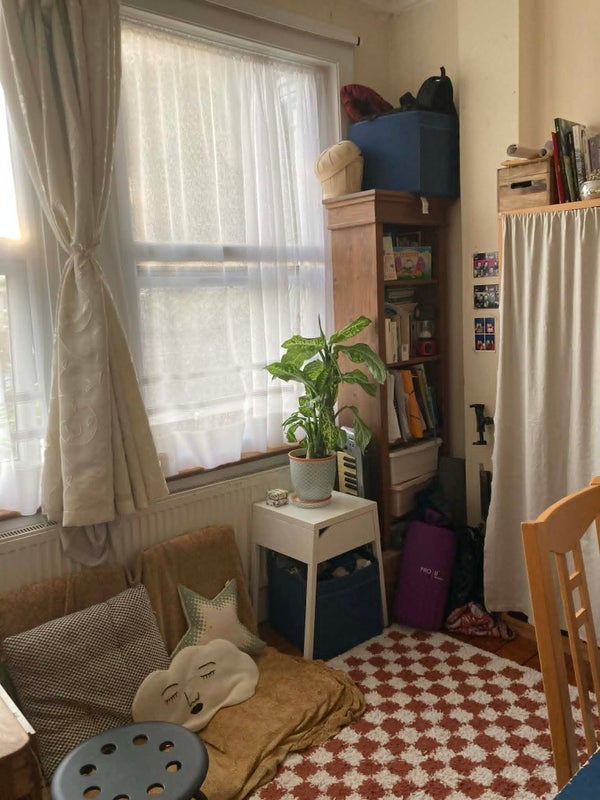 Room St. Margaret's Avenue in Greater London