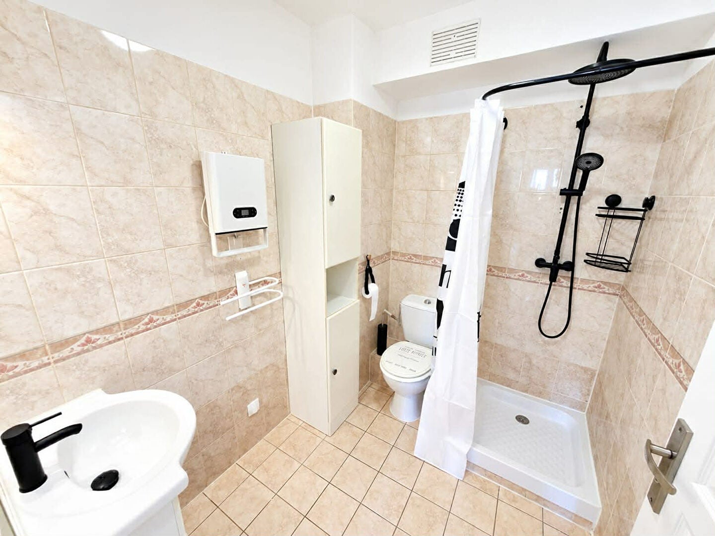Appartement Rue Les Roselières à Château-Arnoux-Saint-Auban