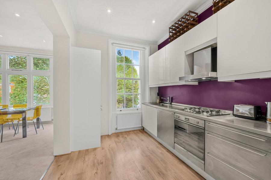 Flat Blenheim Terrace in City of Westminster