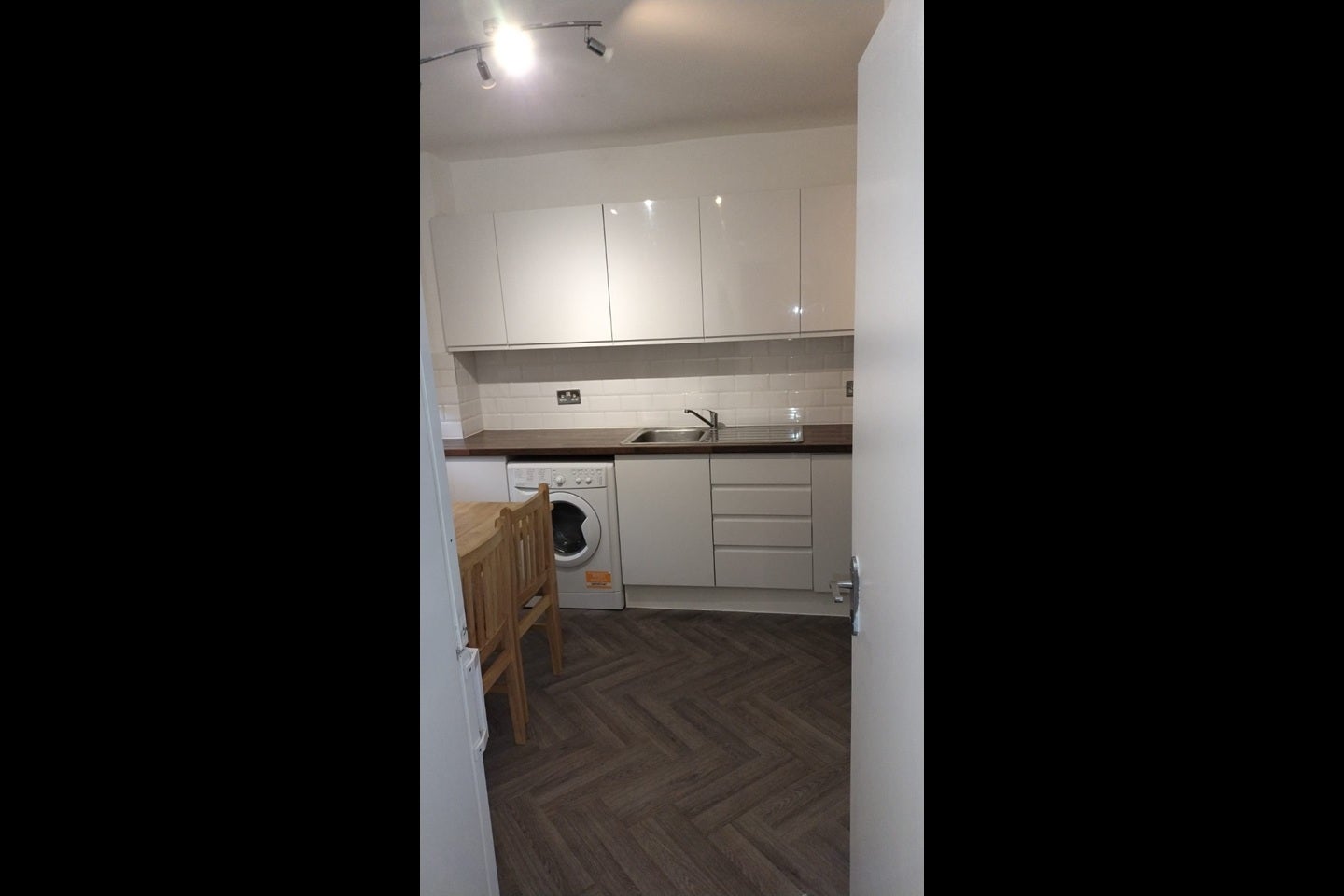 Flat Eric Street in Greater London