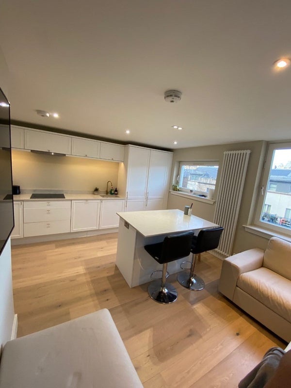 Flat Henderson Place in City of Edinburgh
