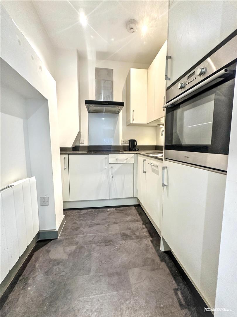 Flat Rodney Place in Bristol