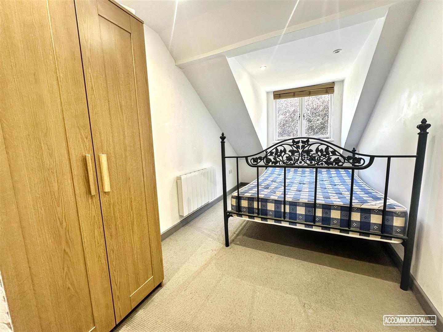 Flat Rodney Place in Bristol