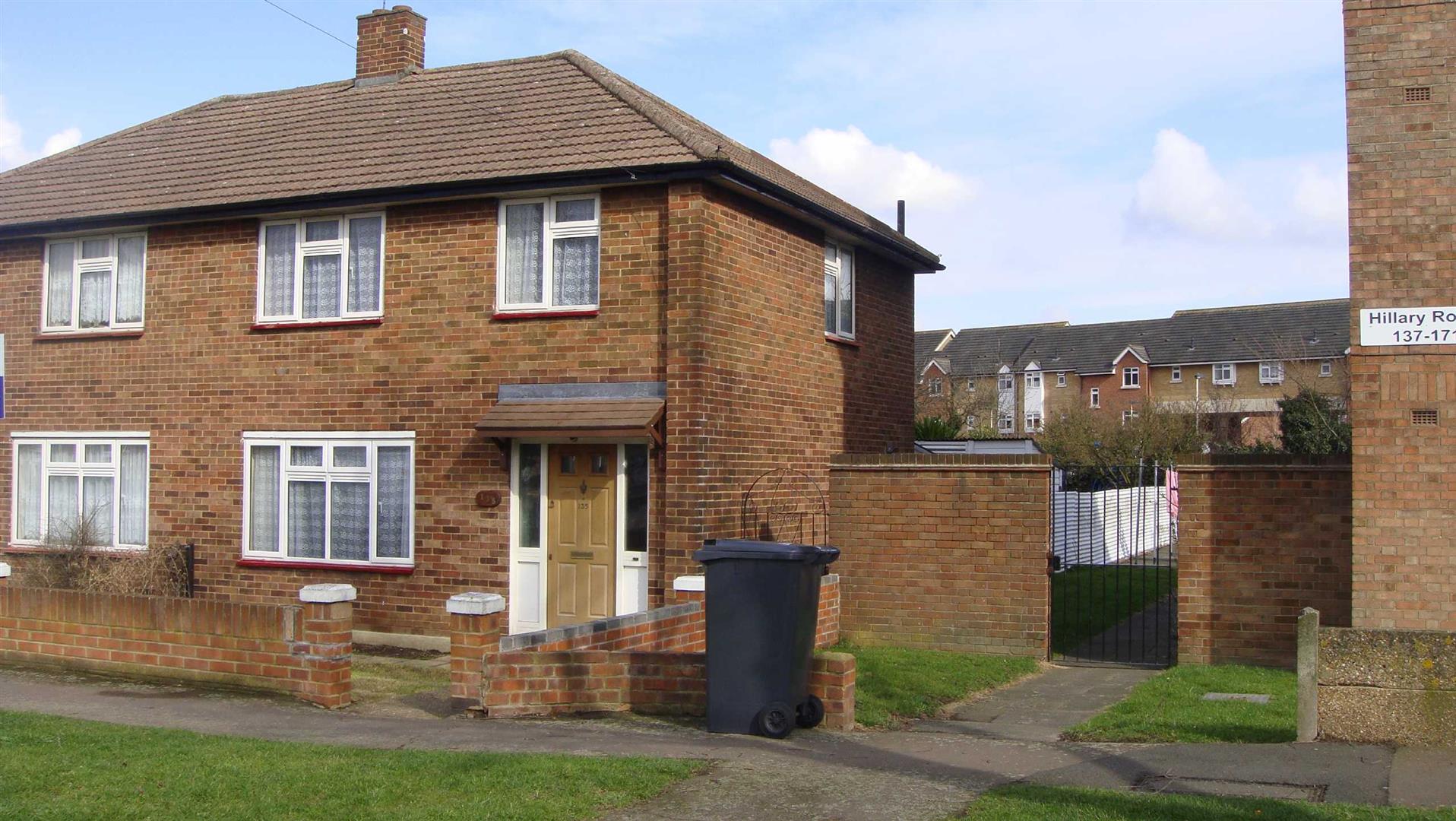House Quaker Lane in Greater London