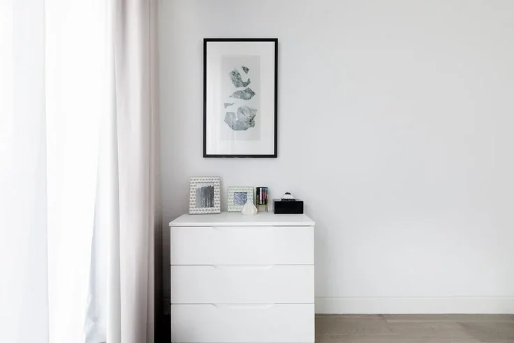 Flat Holywell Lane in Greater London