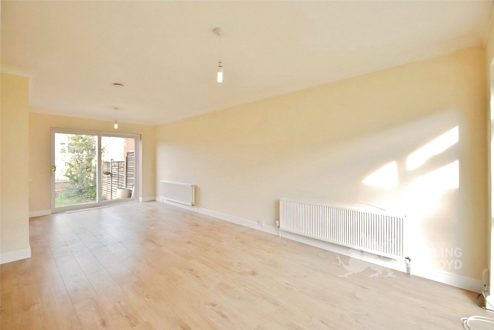 Flat Oakfields in Guildford