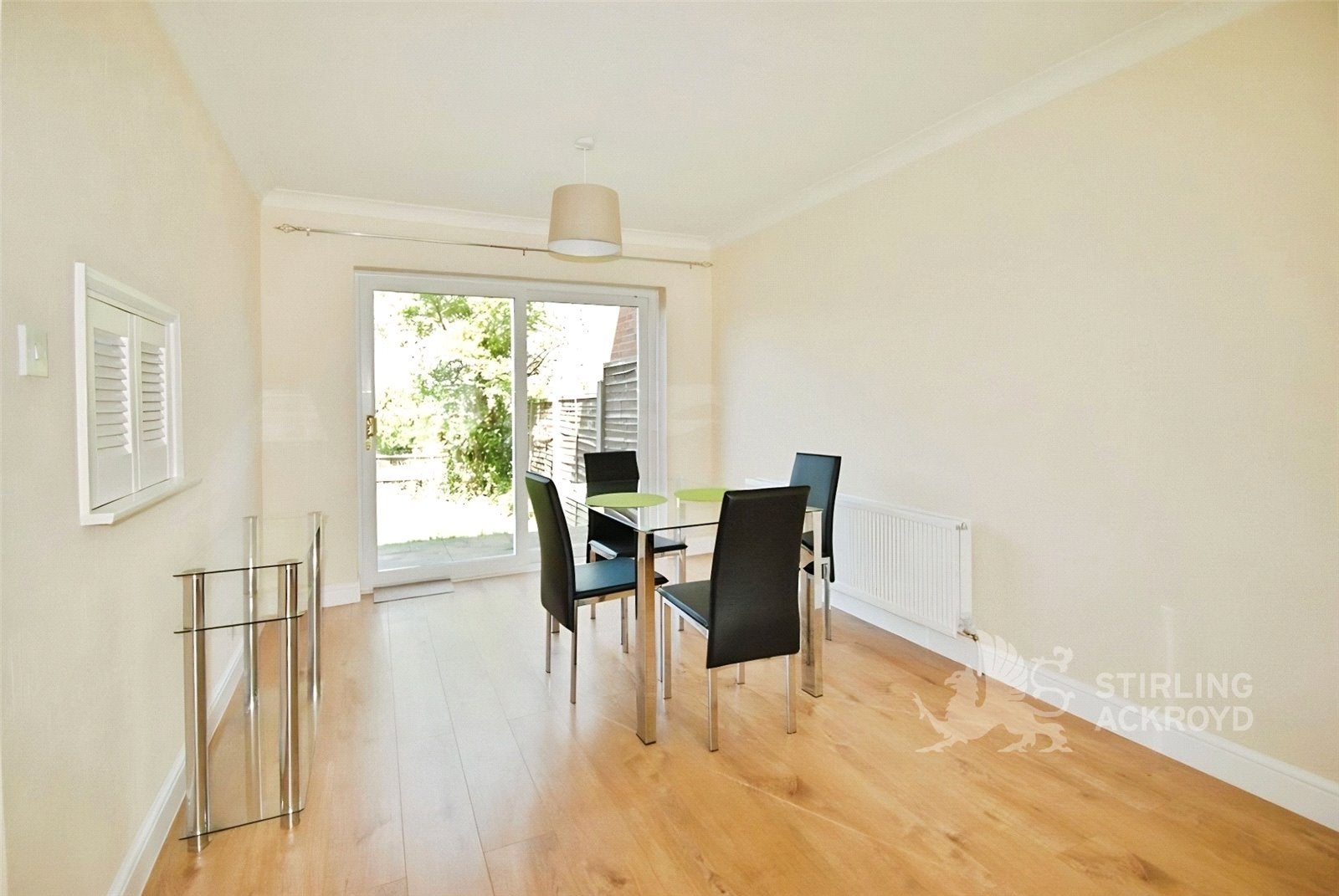 Flat Oakfields in Guildford