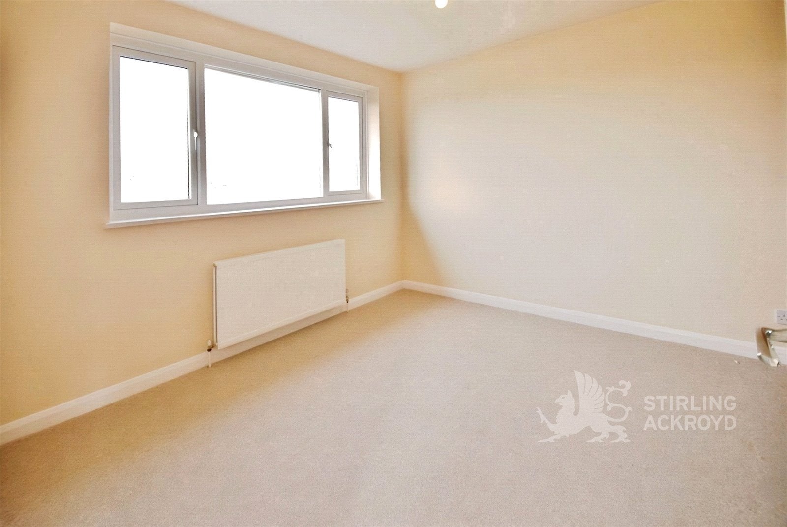 Flat Oakfields in Guildford