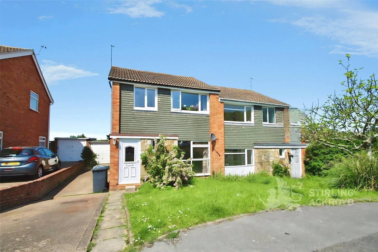 Flat Oakfields in Guildford