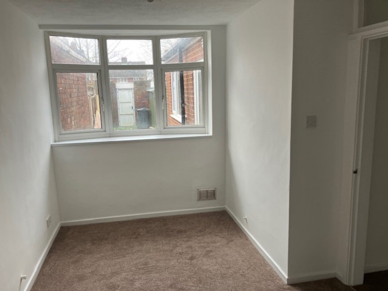 Flat Somerfield Road in Bloxwich