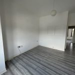 Flat Burghead Place in Glasgow