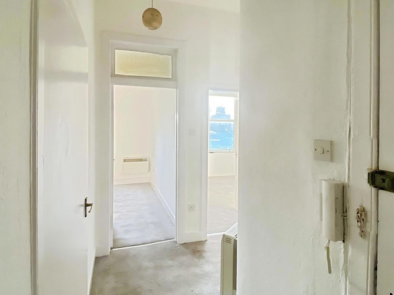 Flat Ramsay Place in City of Edinburgh