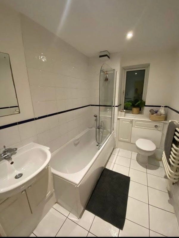 Room Rubens Place in Greater London