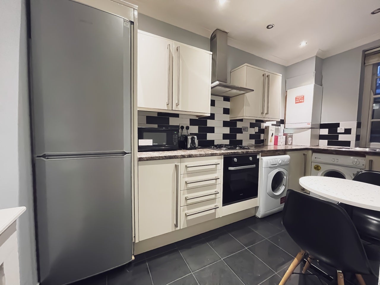Room Saint Michael's Street in City of Westminster