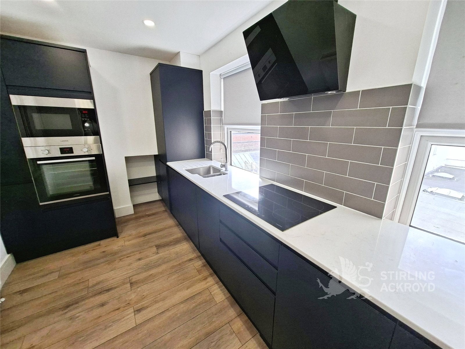 Flat Camberwell Road in Greater London