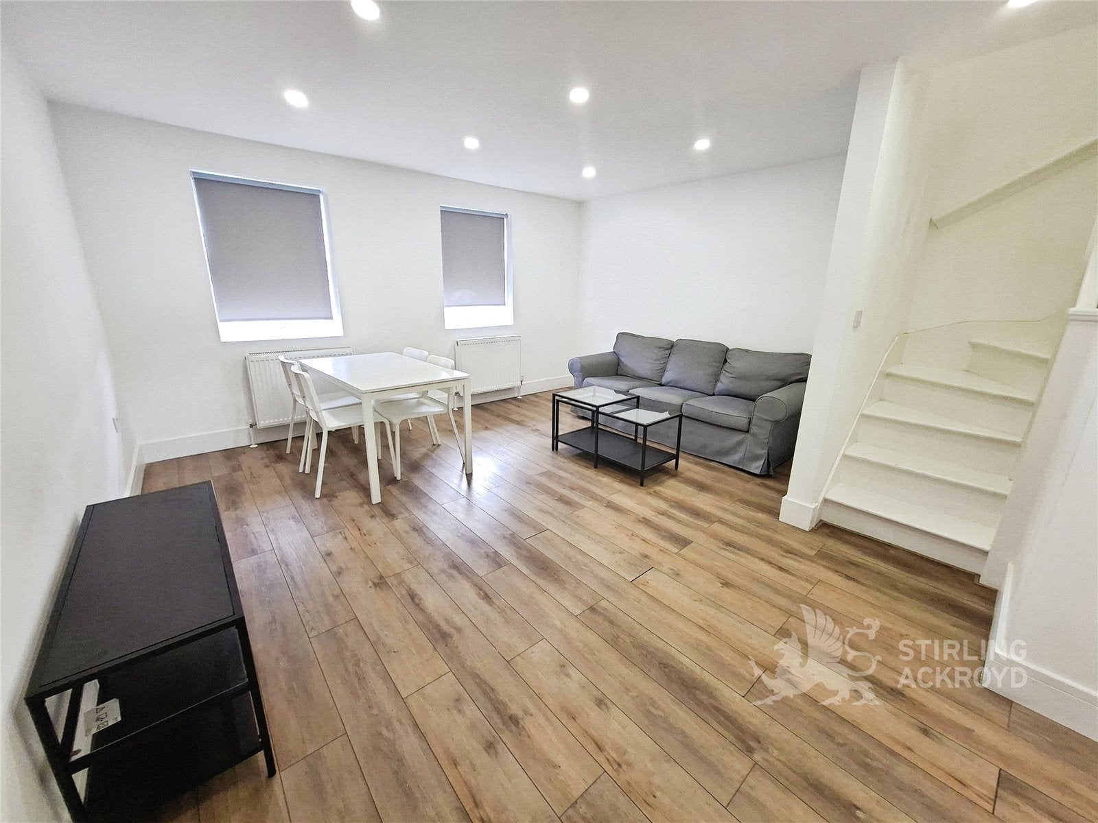 Flat Camberwell Road in Greater London