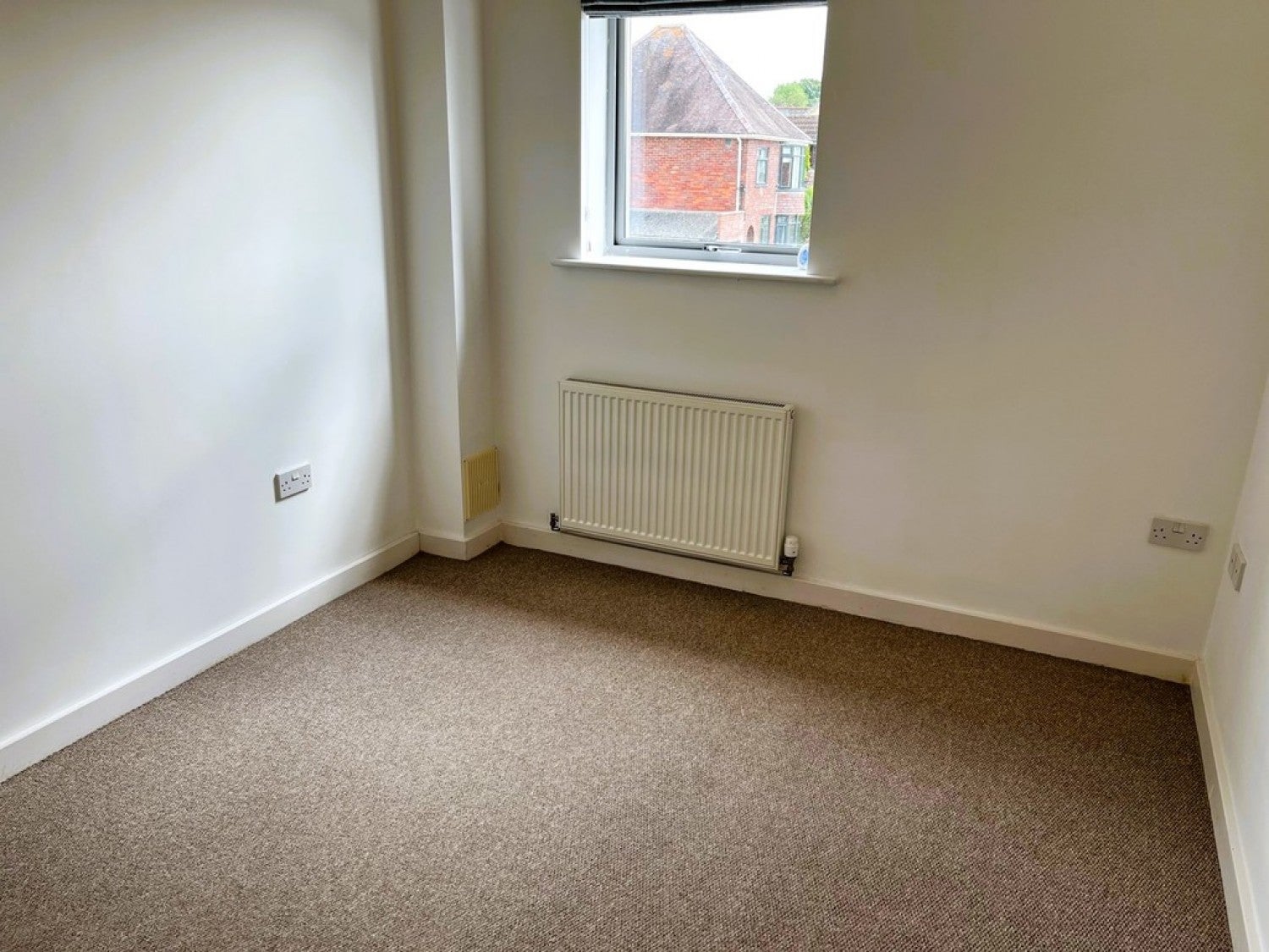 Flat Preston Road in Yeovil