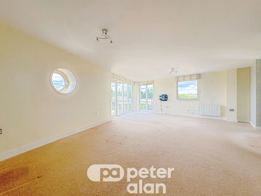 Flat Cogan Spur in Cardiff