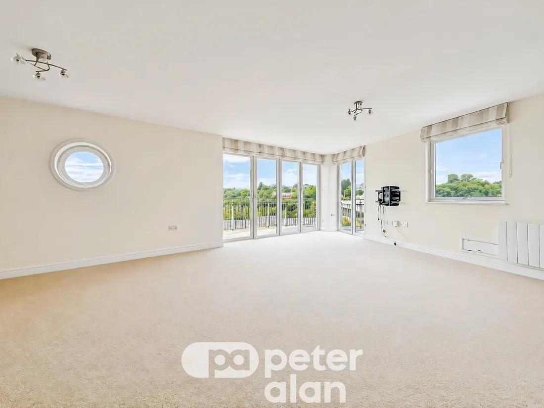 Flat Cogan Spur in Cardiff