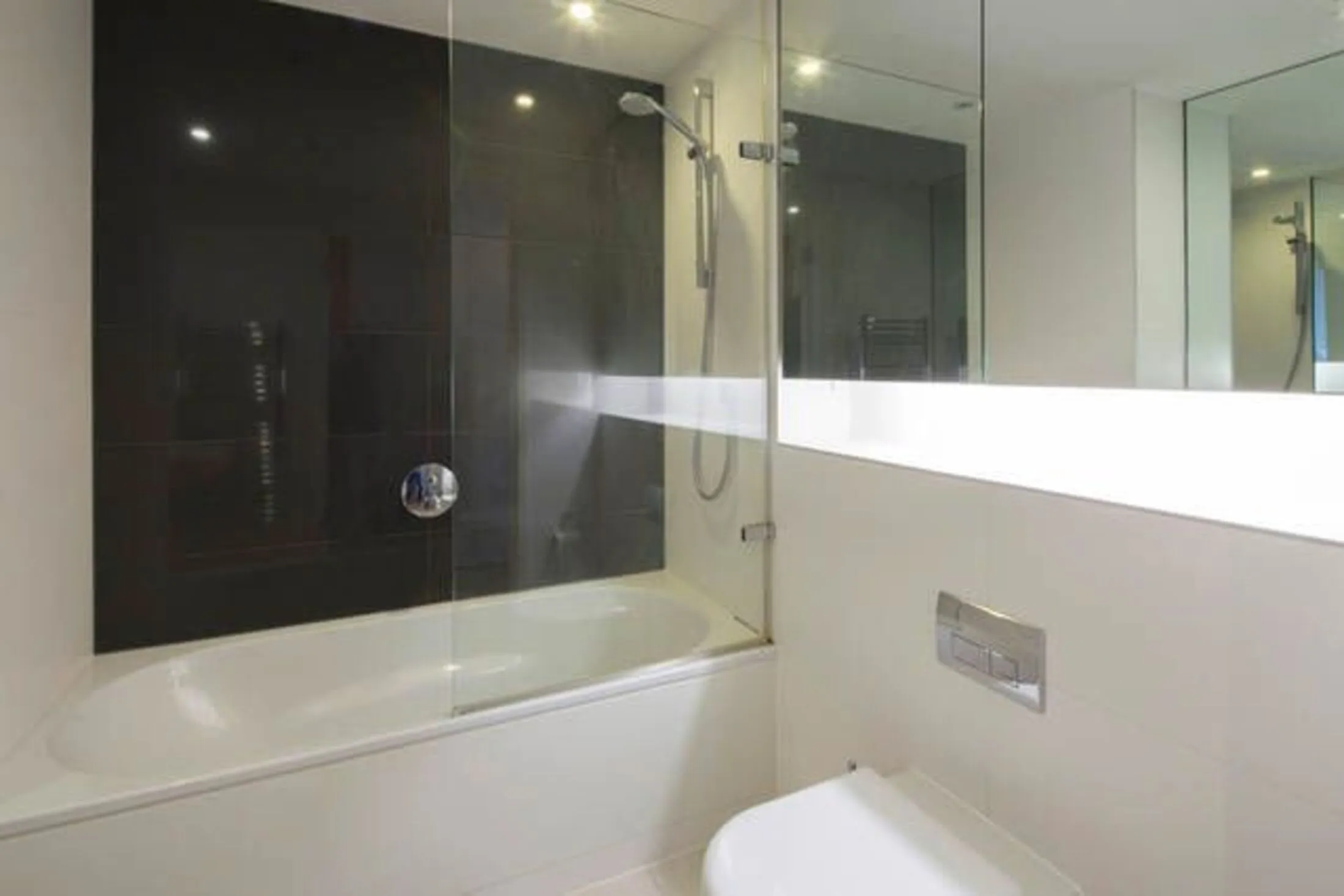 Flat Walworth Road in Greater London