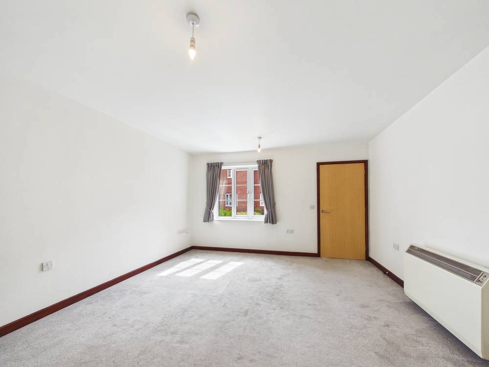 Flat Sir William Court in East Suffolk