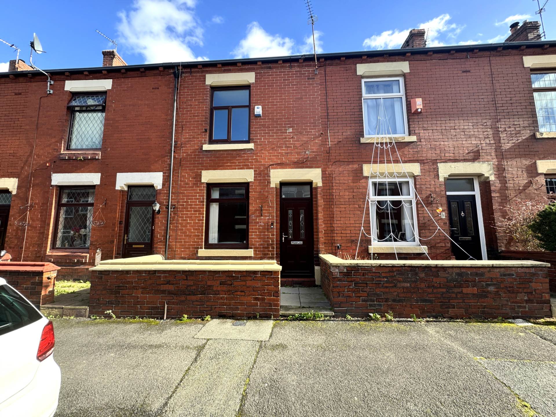 House Mellalieu Street in Royton