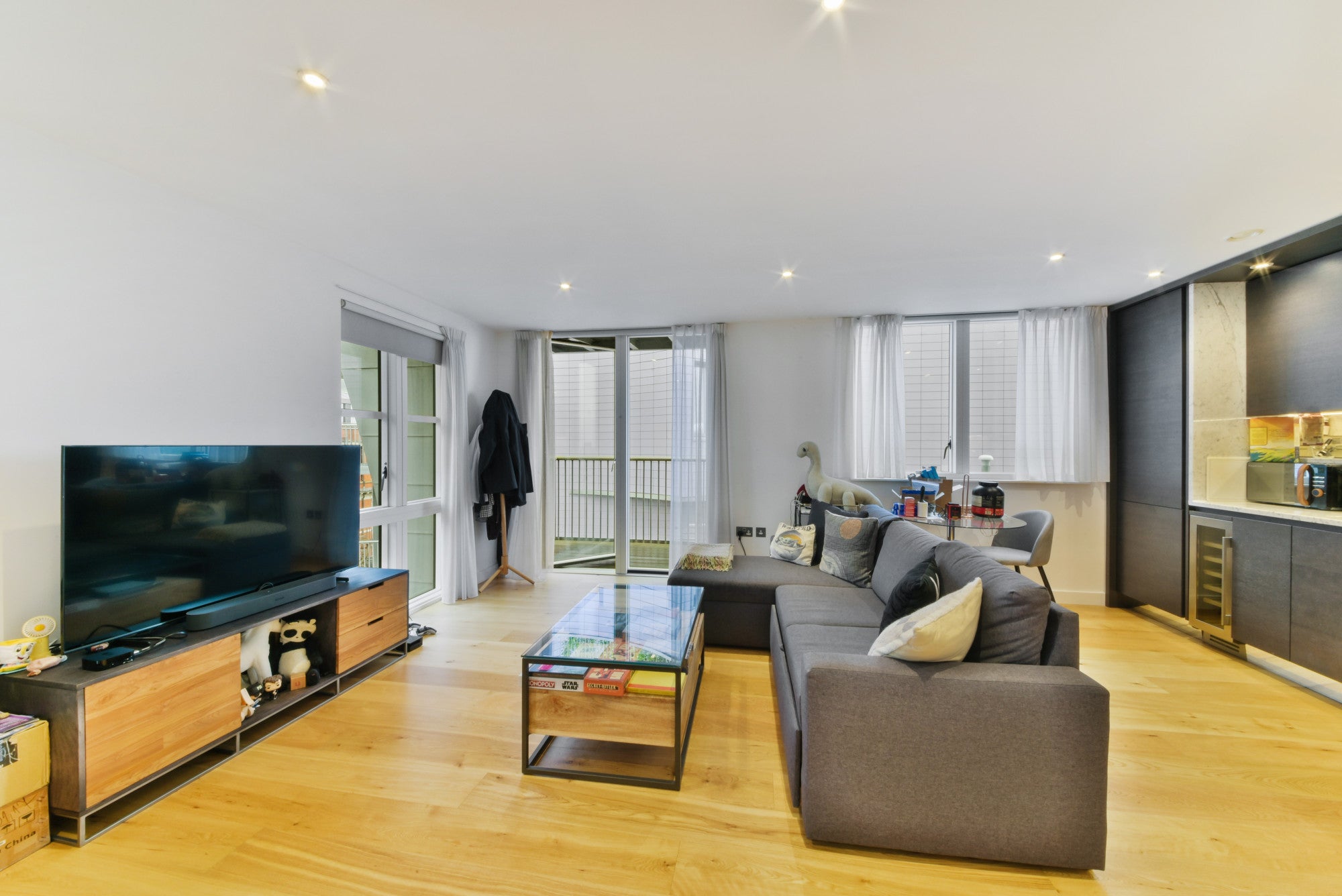 Flat Essex Road in Greater London