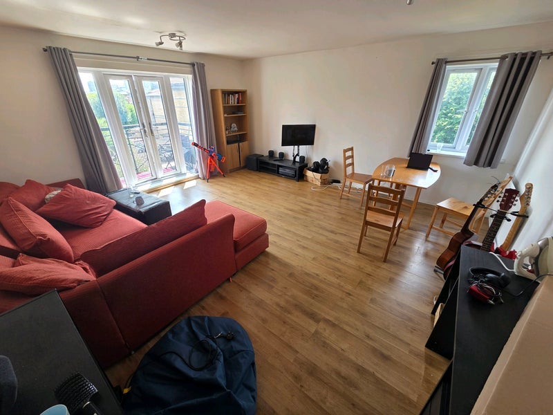 Room Rotherhithe New Road in Greater London