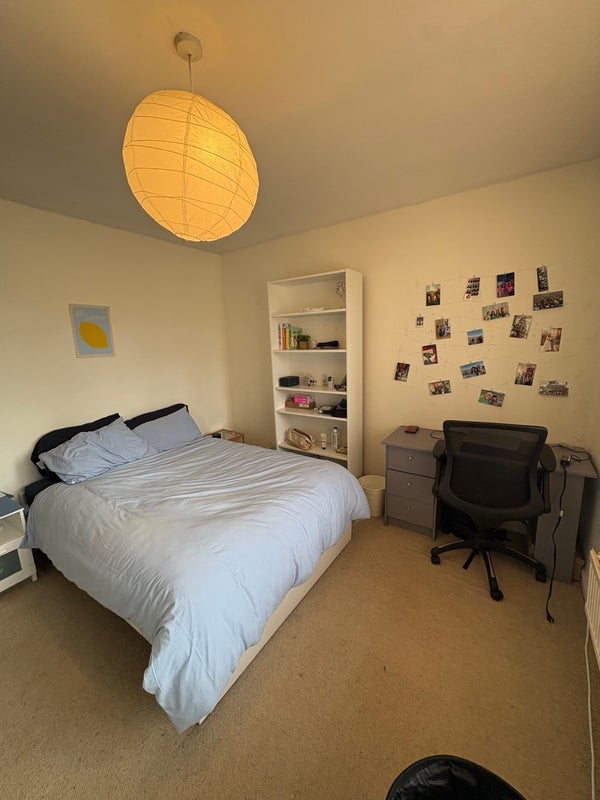 Flat Provence Street in Greater London