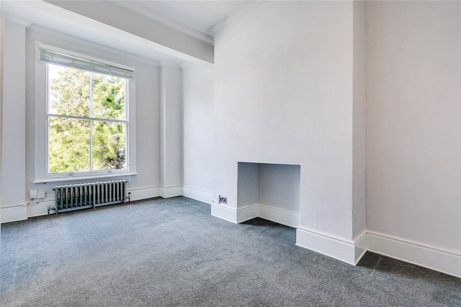 Flat Wimbledon Park Road in Greater London