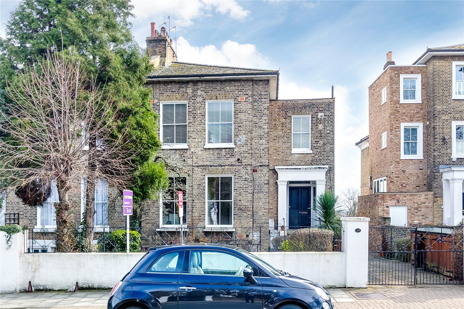 Flat Wimbledon Park Road in Greater London