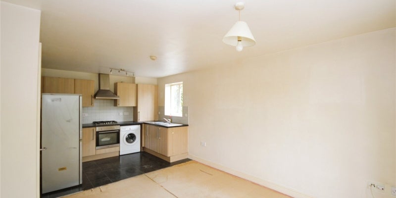 Flat New Chester Road in New Ferry