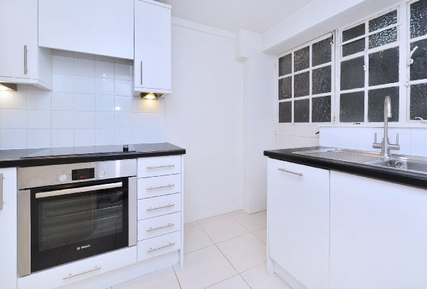Flat Fulham Road in Greater London