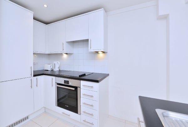 Flat Fulham Road in Greater London