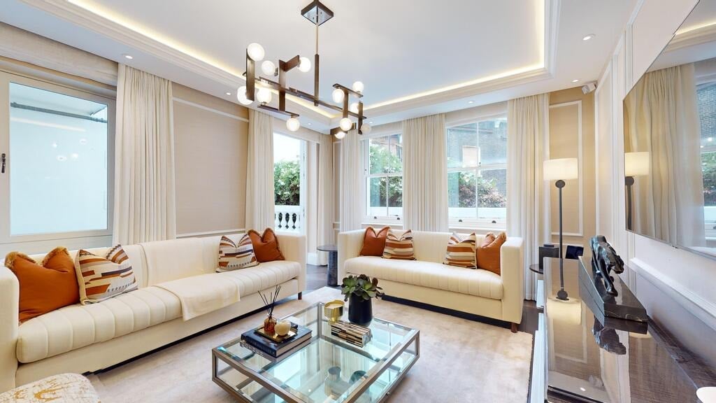 Flat Prince of Wales Terrace in Greater London
