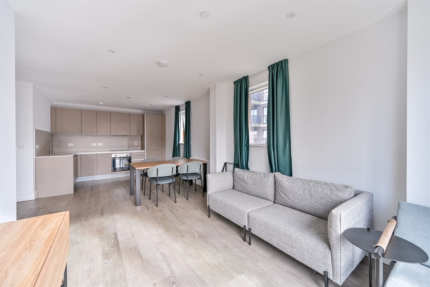 Flat Joseph Huntley Walk in Reading