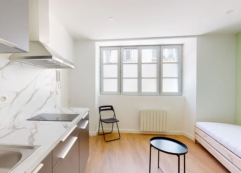 Flat Rue Frayssinous in Rodez