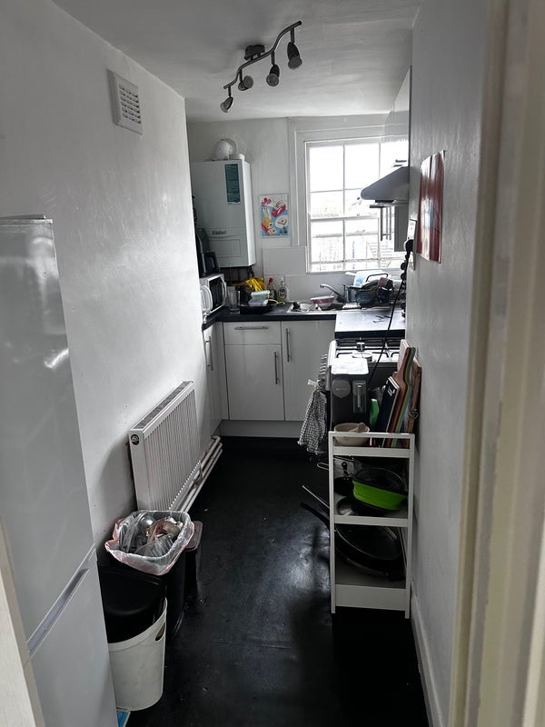 Flat Remington Street in Greater London