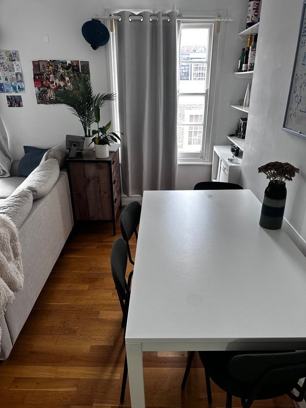 Flat Remington Street in Greater London