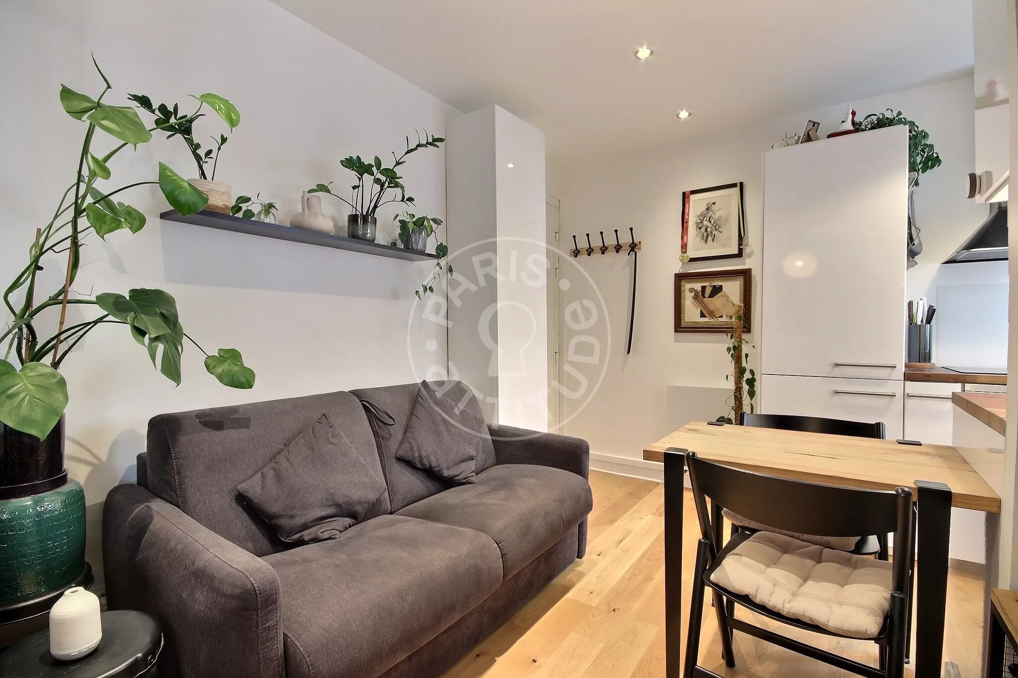 Appartement Cité d'Angoulême à Paris