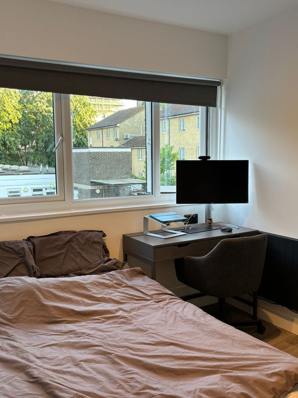 House Swedenborg Gardens in Greater London
