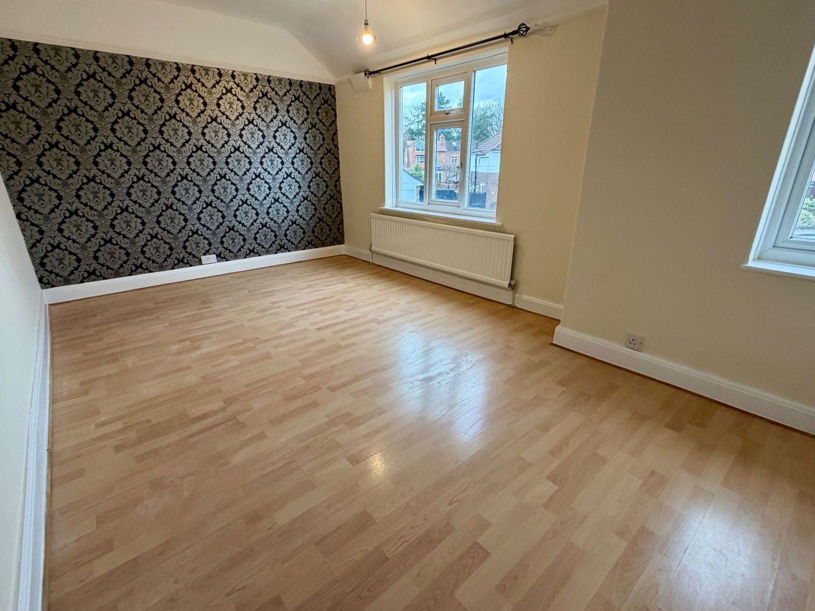 House Dryden Avenue in Cheadle