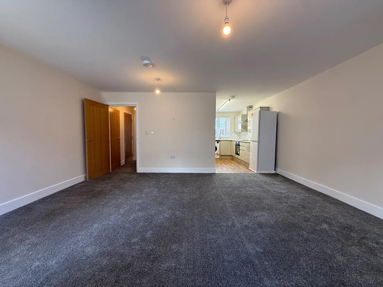Flat Grosvenor Road in Greater London