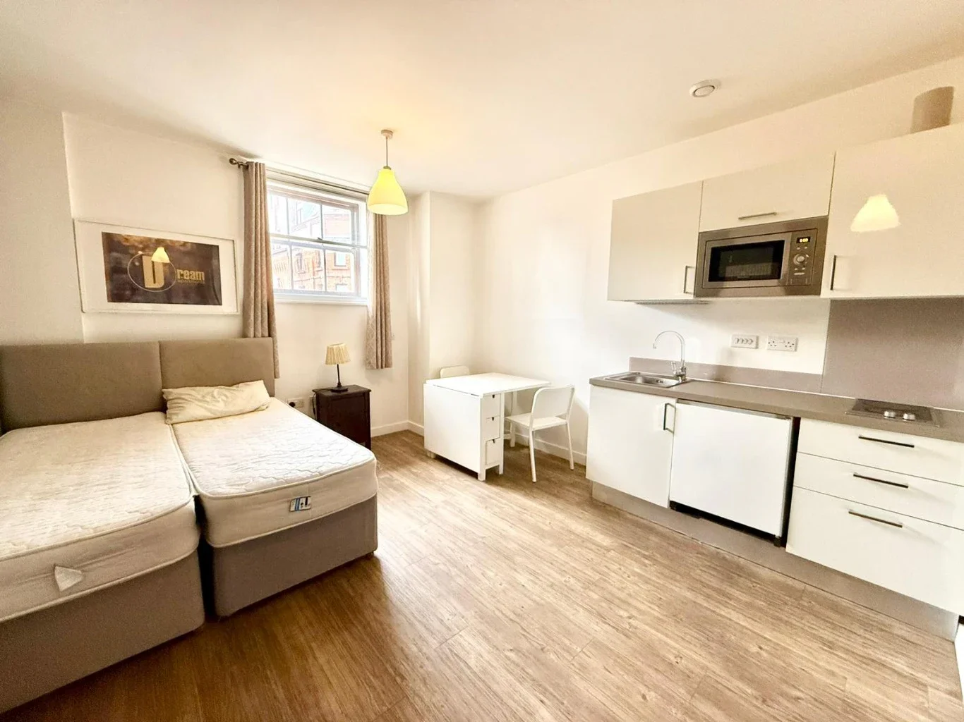 Flat Moorfields in Liverpool