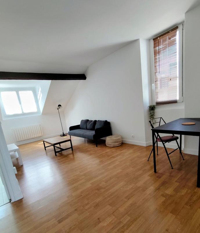 Appartement Place Charras à Courbevoie